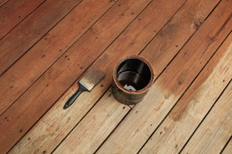 Wood Deck Refinishing